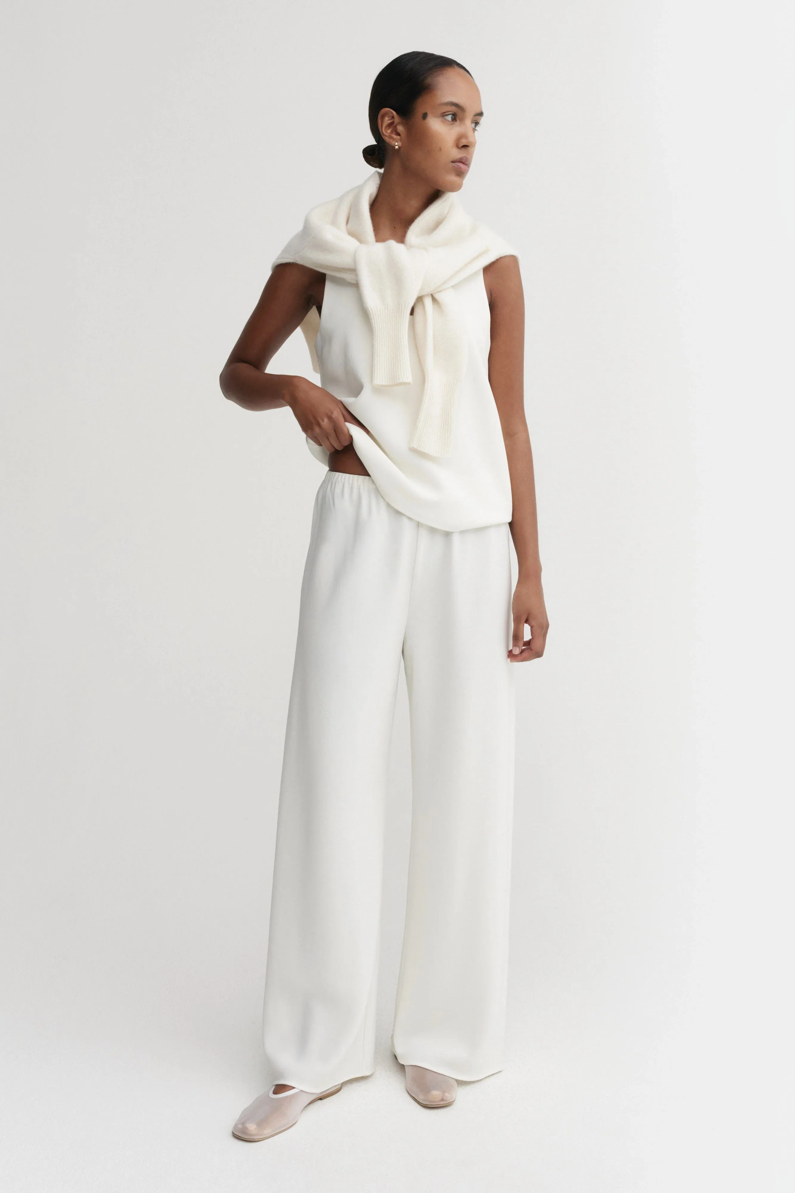 Almada Bea Crepe Pant in Cream